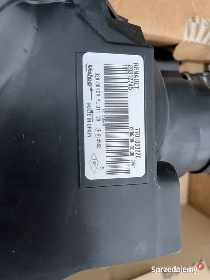 Reflektor RENAULT 7701063220 260103726R Legionowo sprzedam