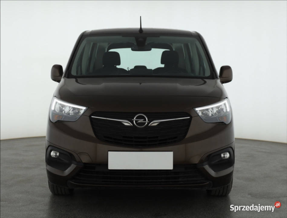 Opel Combo 15 CDTI wielofunkcyjna kierownica Piaseczno