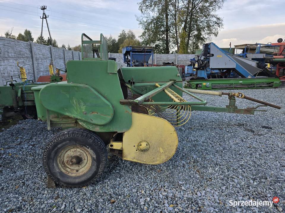 Prasa do słomy kostka JOHN DEERE John Deere