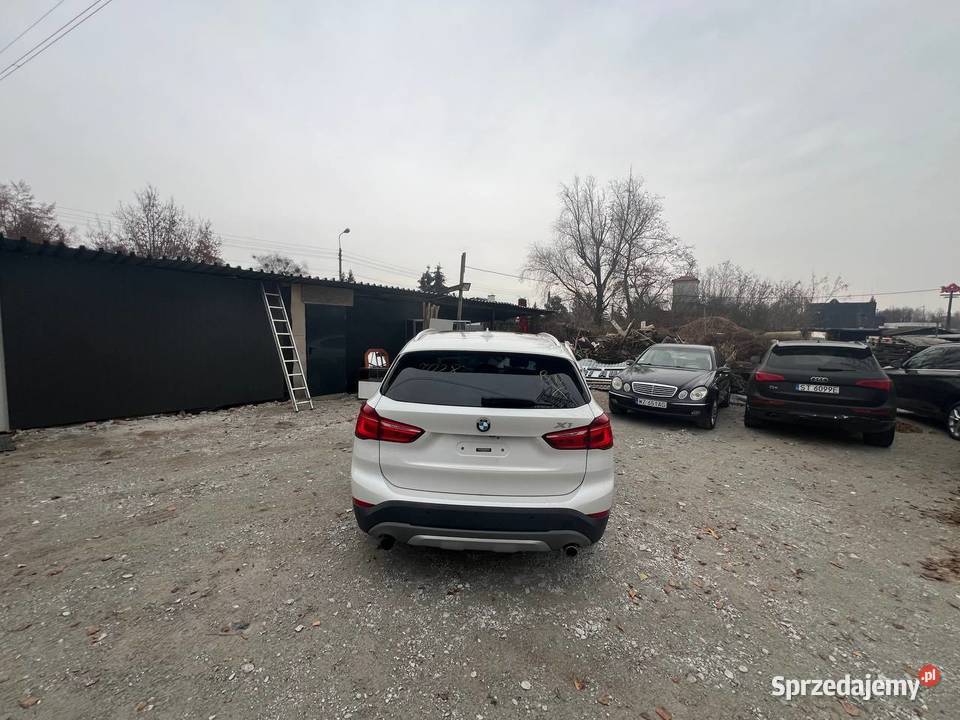BMW X1 xDrive28i Sport Line Łódź