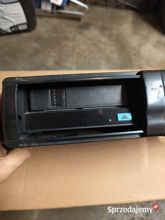 Zmieniarka na płyty 6 CD Daewoo Nowy Tomyśl