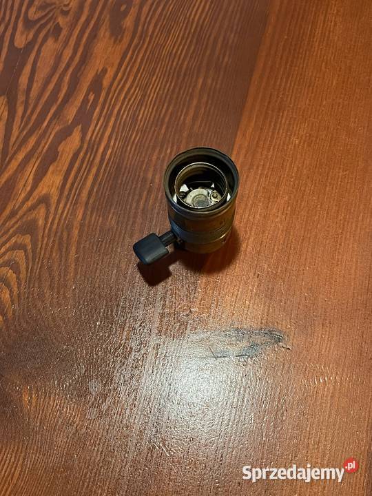 Stara oprawka E27 mosiężna z wyłącznikiem śląskie Chudów