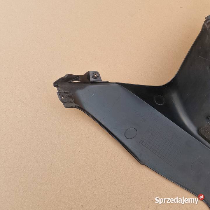 HONDA CBR 600RR OWIEWKA BOCZEK PŁUG OSŁONA Szyby i owiewki Bieleń