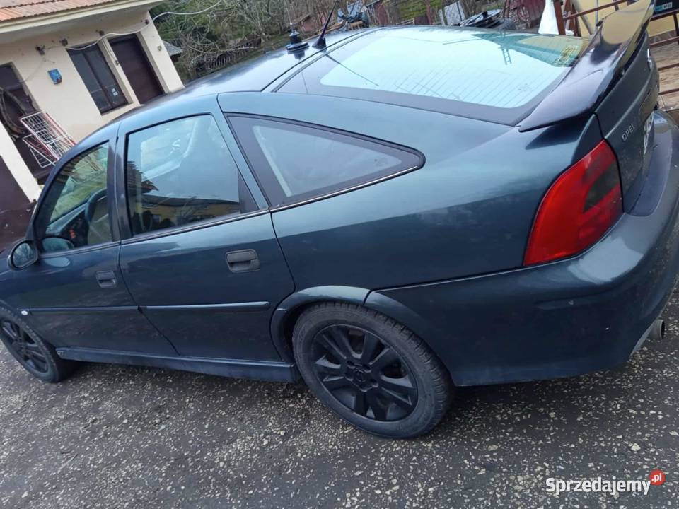 Opel Vectra B 18 125 lift 2000r Rok produkcji 2000 świętokrzyskie Busko-Zdrój