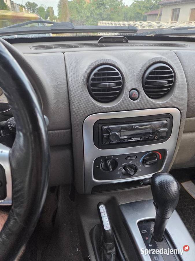 Jeep liberty 37 gniazdo AUX Pyzdry