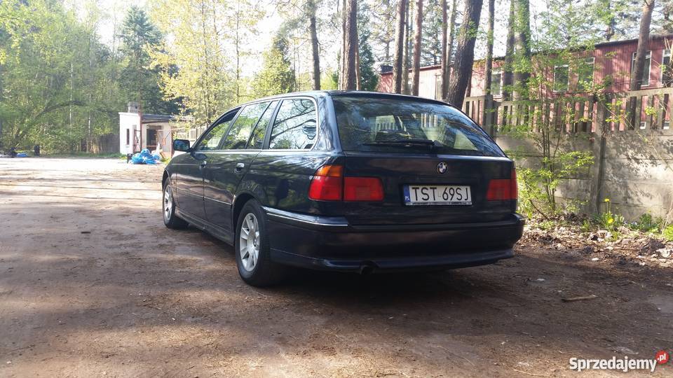 BMW e39 uszkodzone 4/5