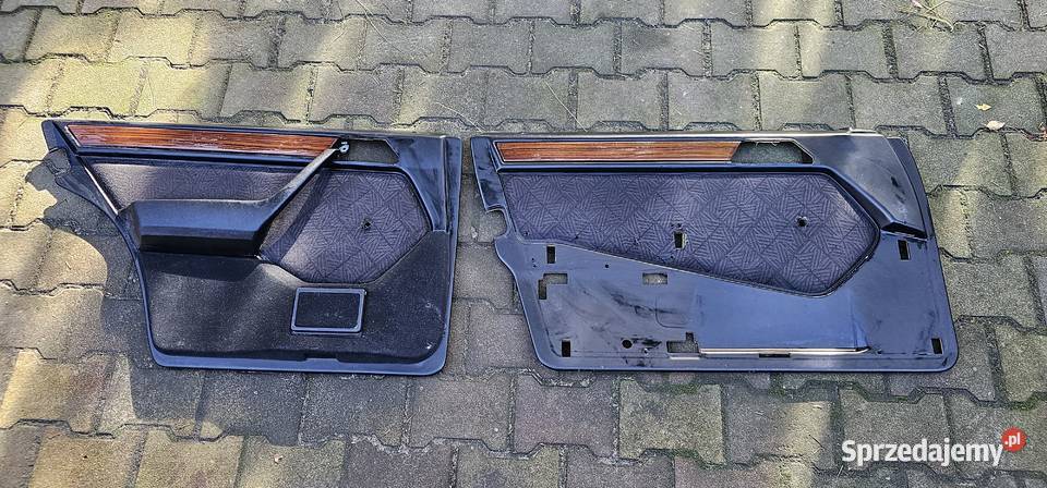 Tapicerka drzwi lewa mercedes w124 osobowe Zbąszyń