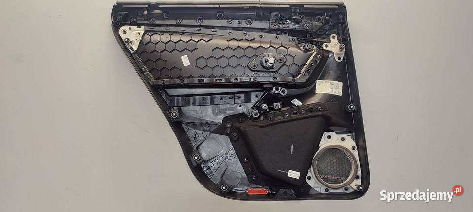 TIGUAN II ALLSPACE BOCZEK DRZWI PRAWY TYŁ osobowe dolnośląskie