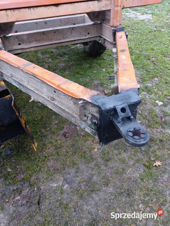 Przyczepa jednoosiowa podkarpackie Kamionka