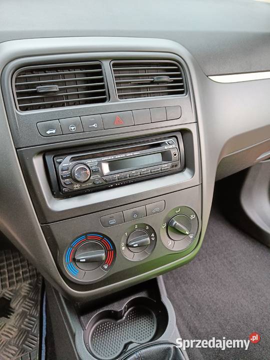 Sprzedam samochód sprzedam