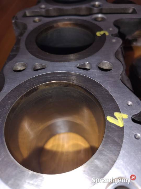 Głowica wałki cylindry Suzuki gsxf600 87r Bandit Annowo sprzedam