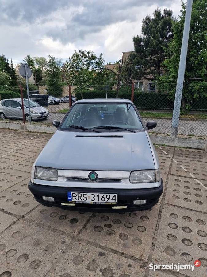 Samochód skoda felicia 13 LPG gaz wazny 5lat