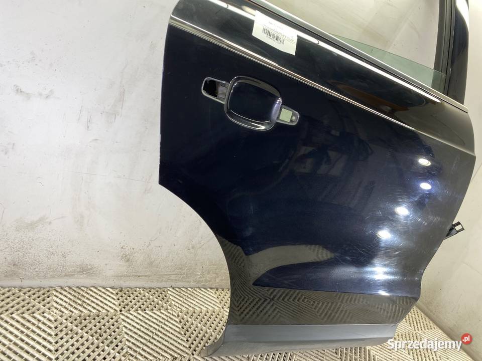 DRZWI PRAWY TYŁ AUDI Q3 I Hatchback 1118 podkarpackie