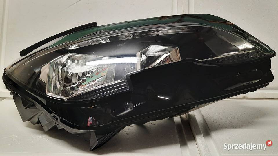 Lampa przednia prawa Peugeot 3008 i5008 II prawe Warszawa