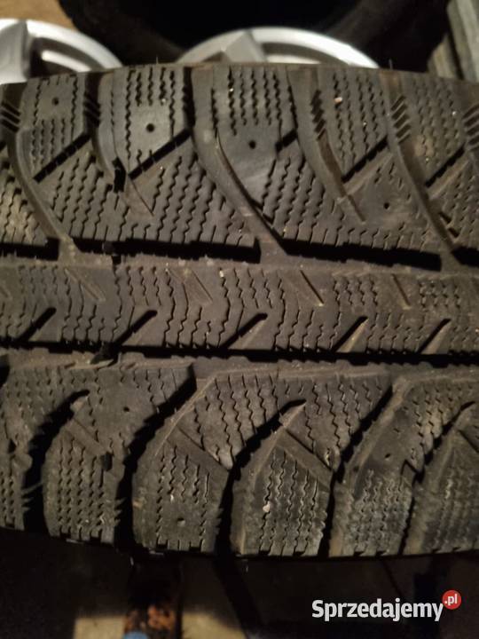 Opony zimowe Lassa 16x215x65 Kiedrowice