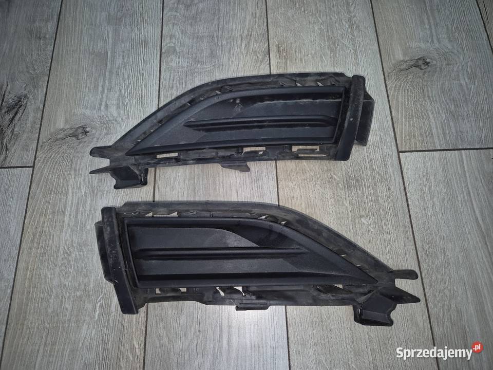 VW Golf 7 zaślepki halogenów L i P osobowe Kozłów