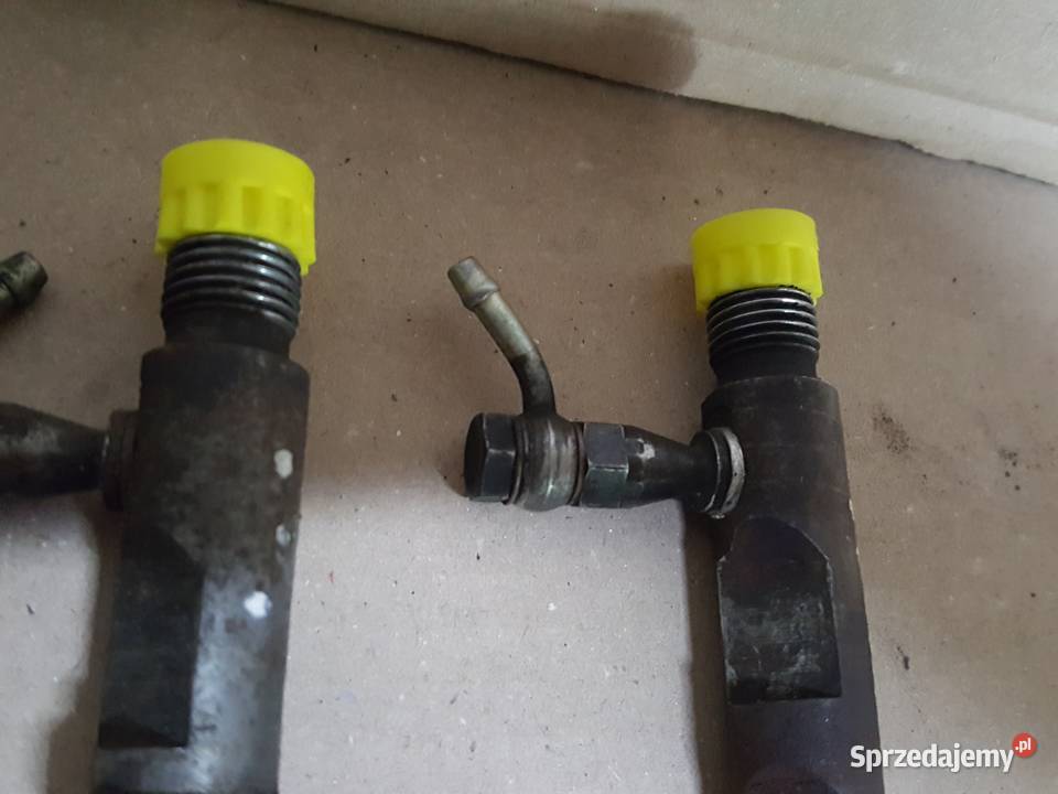 Wtryskiwace komplet 4 Vw LT 28 TDI 130 ATA AGK Rok produkcji 2002 Gniewkowo