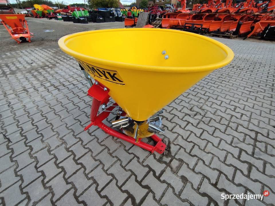 NOWY Rozsiewacz Rolniczy Strumyk 200 300 400 500 nieuszkodzony Sejny sprzedam