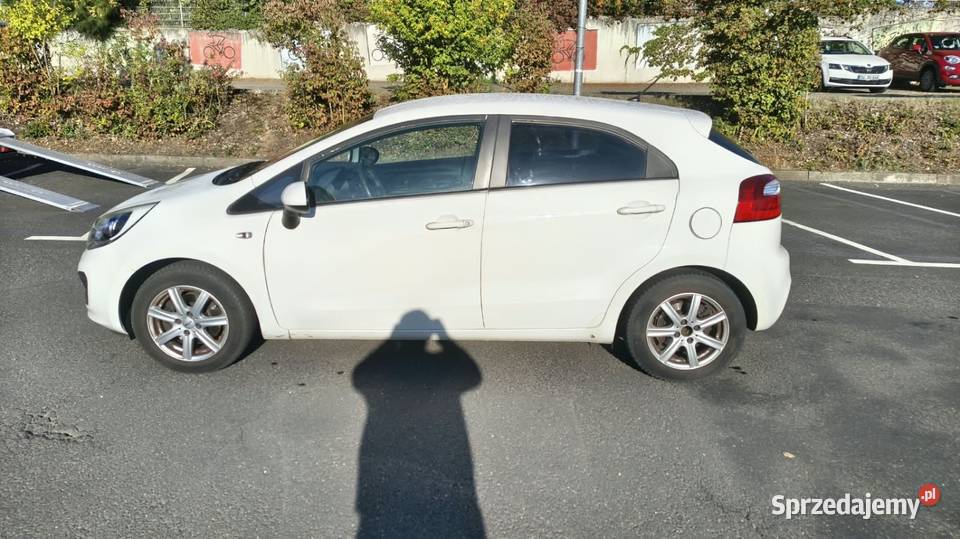 Kia rio 12