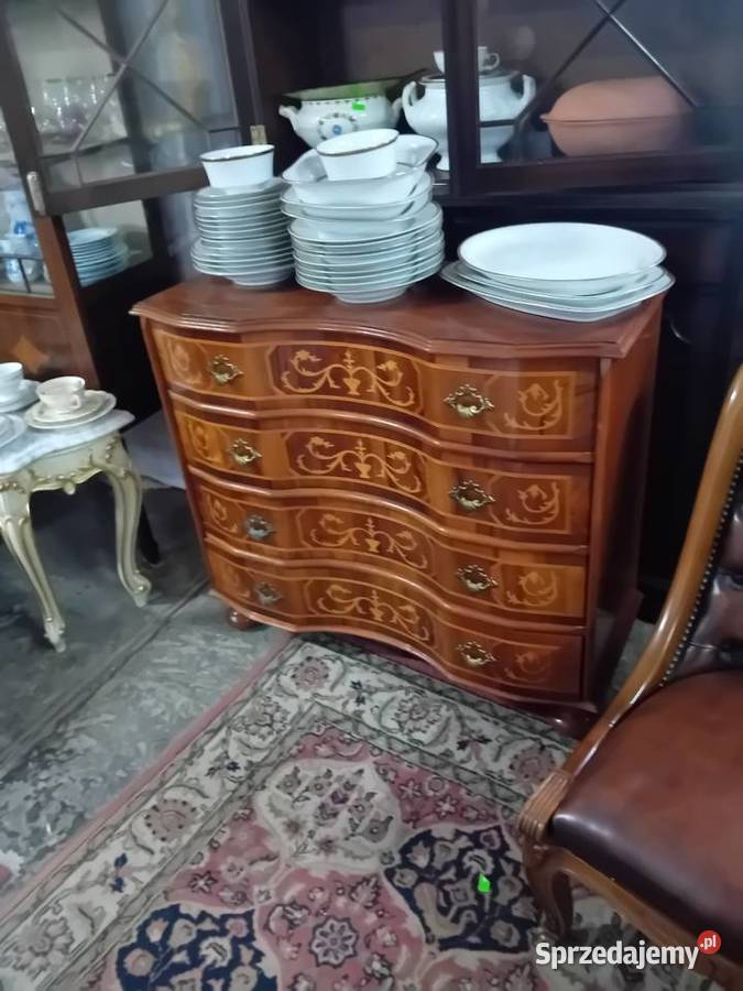 Komody intarsjowane Tarnogród