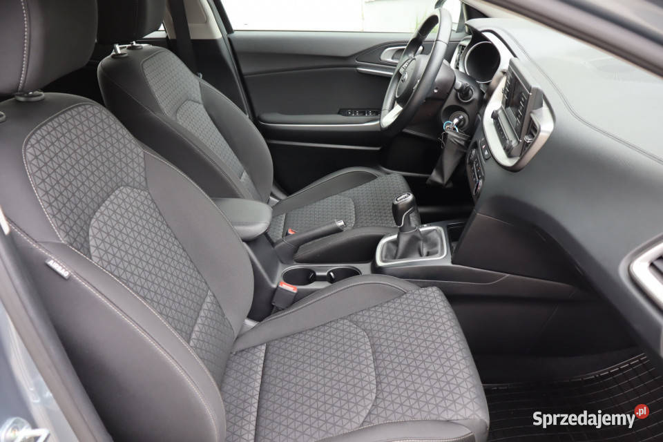 Kia Ceed 16 CRDi MHEV Zabrze