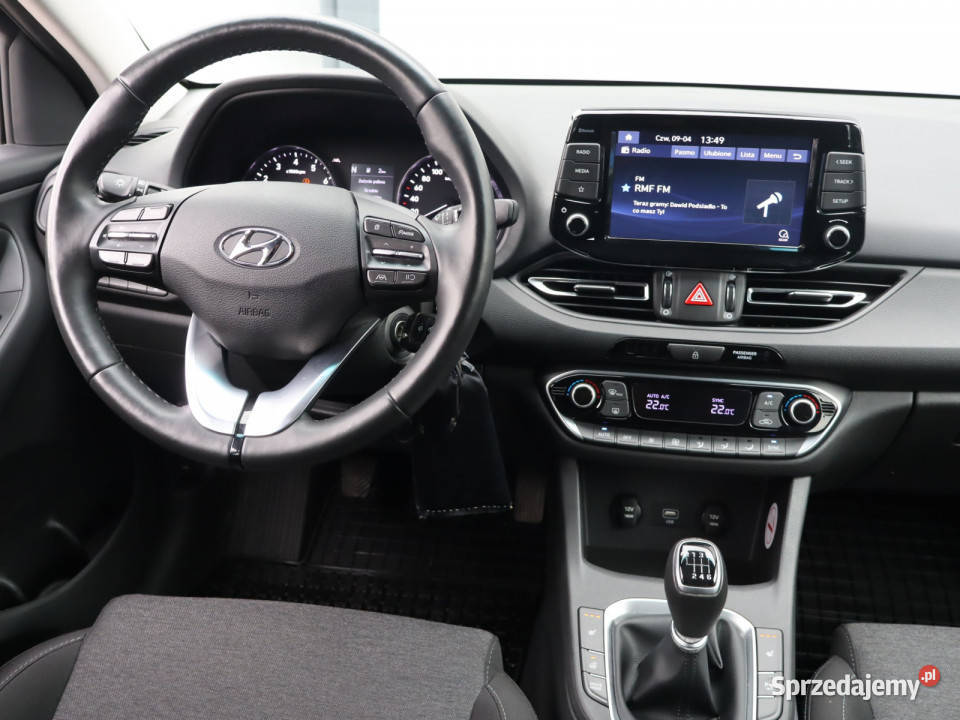 Hyundai i30 15 TGDI MHEV tempomat