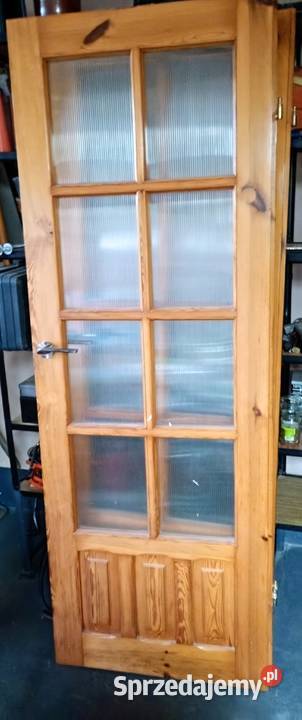 Drzwi wewnętrzne 70 80 z ościeżnicami