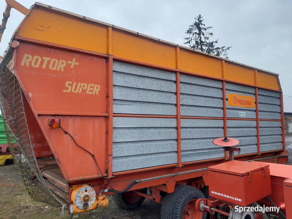 Przyczepa samozbierająca Miedema LR 550 Ryki