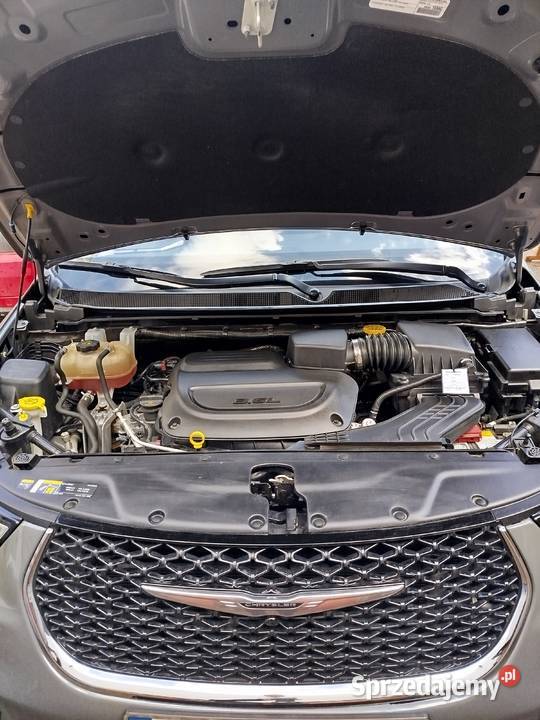 Chrysler pacyfica 2023 kanada Kraków