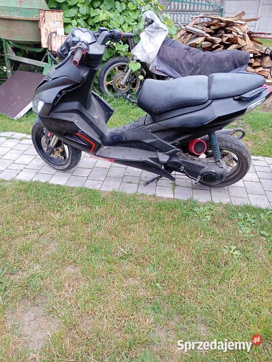 Aprilia Sr faktory 2t50 ostatni rocznik na