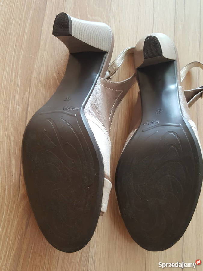 SANDAŁKI na obcasie sandały kolor nude beż r 40 brązowy/beżowy Złotniki