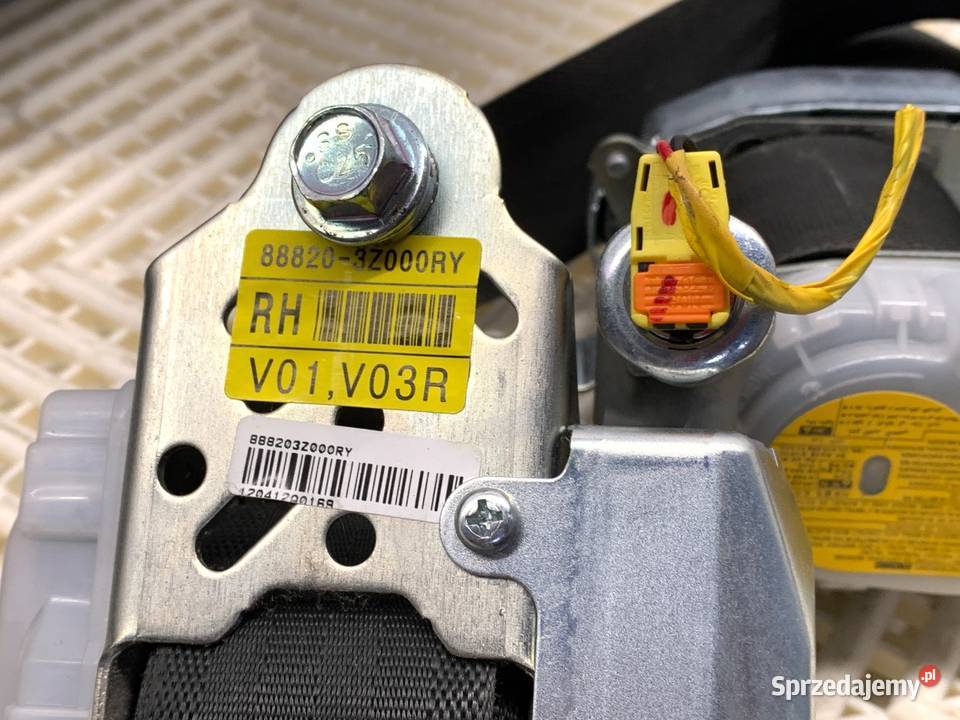 KOKPIT PODUSZKI PASY KOMPLET HYUNDAI i40 Wyposażenie wnętrza