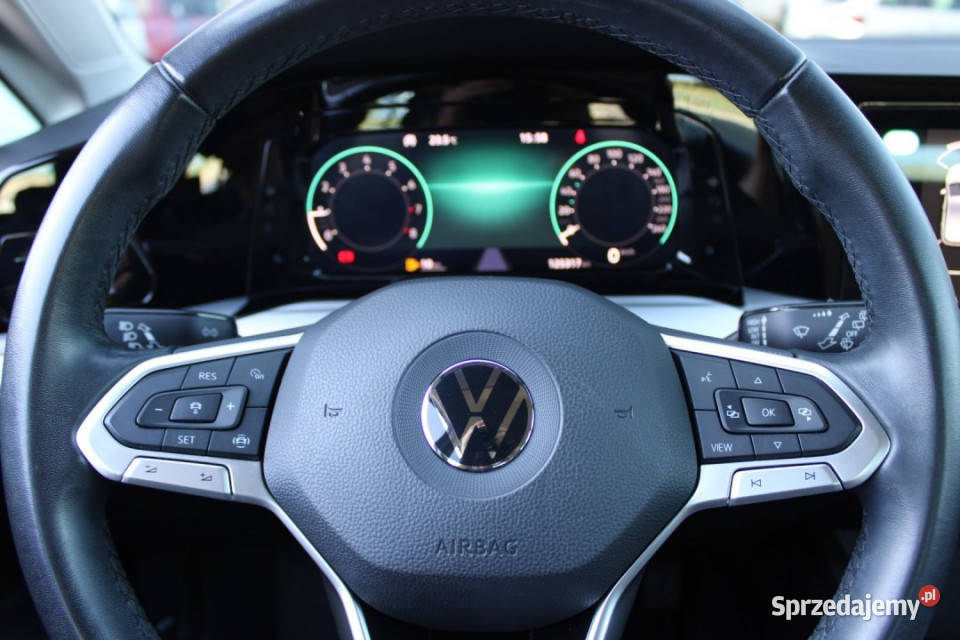 Volkswagen Golf 2022r Salon FVAT23 Kamera 125317km Bielsko-Biała