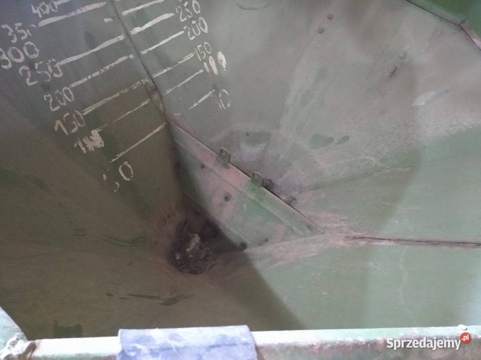 Rozsiewacz nawozu MOTYL lejowy Teodorówka-Kolonia sprzedam