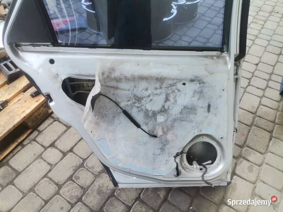 DRZWI LEWY TYŁ OPEL VECTRA C HB Z157 Nowy Sącz