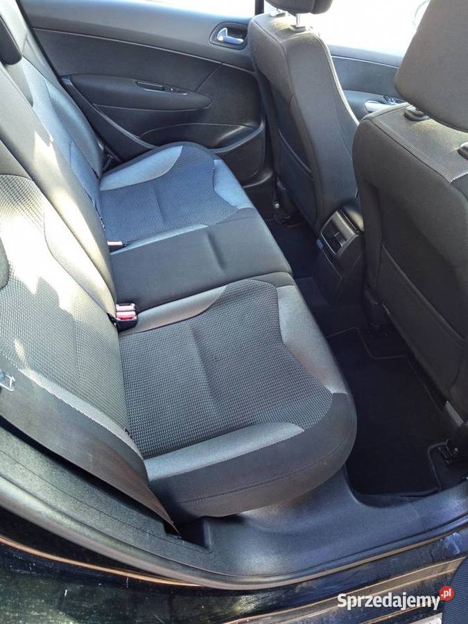 Peugeot 308 uszkodzony Niedrzwica Duża