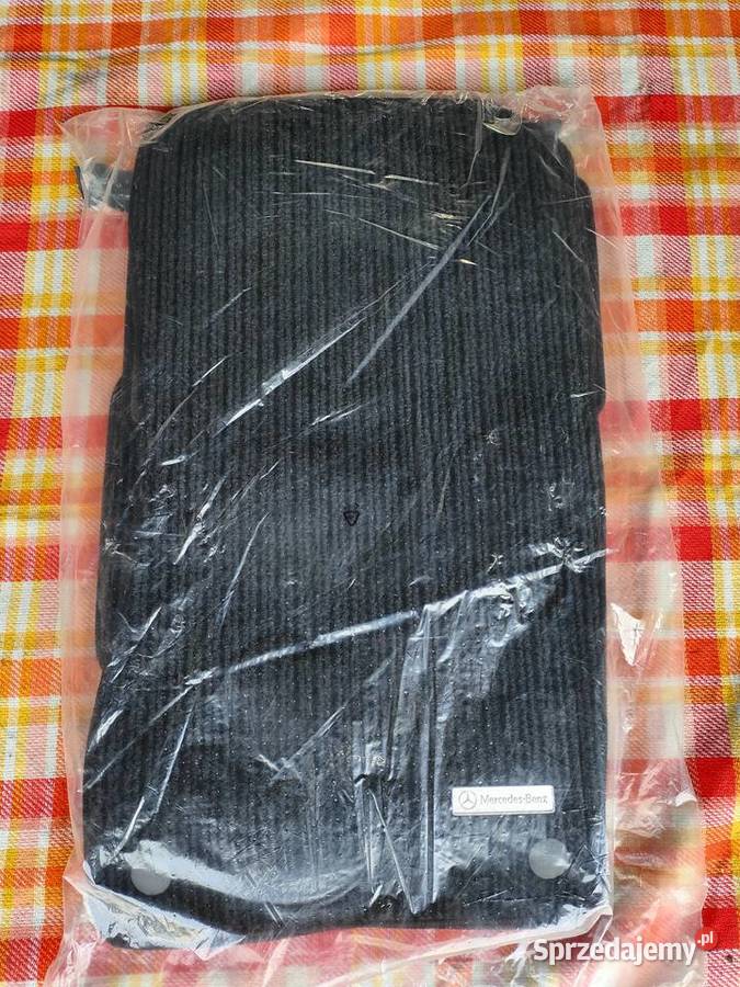 Oryginalne dywaniki rypsowe Mercedes CLS W219 wielkopolskie Bolewice