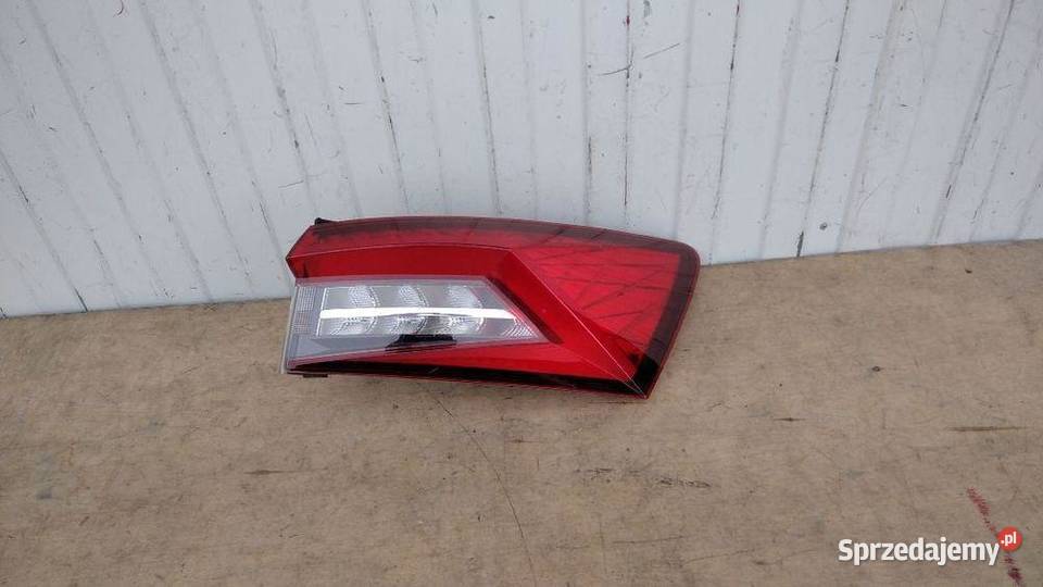 SKODA KODIAQ LED LAMPA PRAWA TYŁ Lampy przednie sprzedam