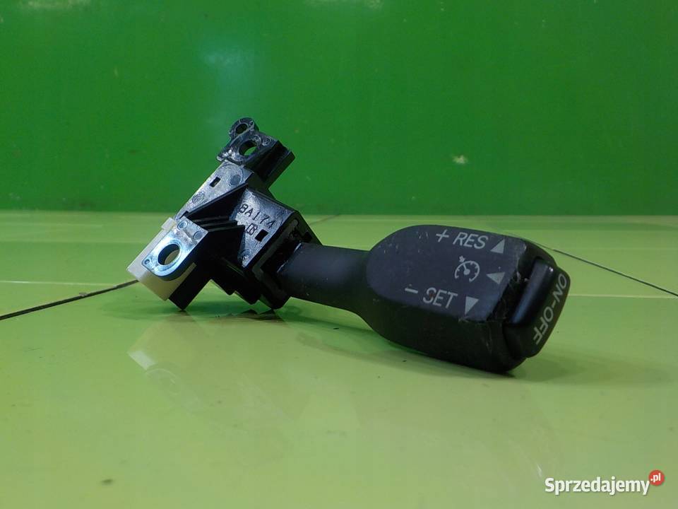 AVENSIS III T27 20 D4D 09r SEDAN 4D przelacznik Suków