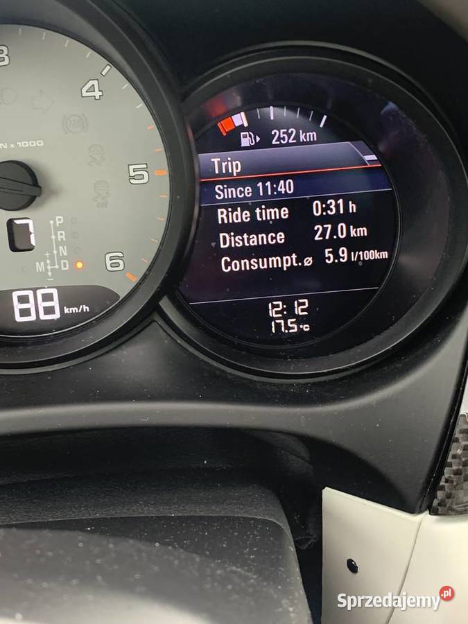 Macan 30 V6 diesel krajowy bezwypadkowy stan Warszawa