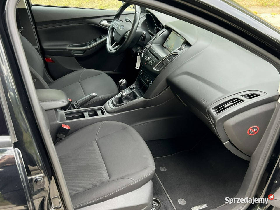 Ford Focus Ford Focus Business Opłacony LED 15 sprzedam