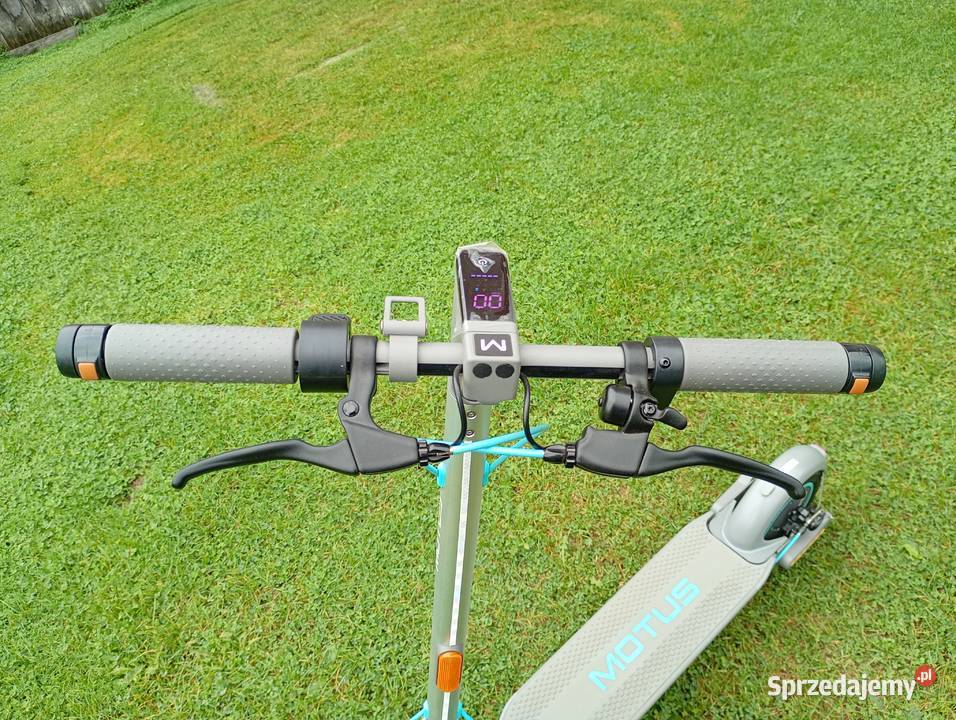 Hulajnoga elektryczna MOTUS Scooty 10 Plus Gen 6 Wola Jasienicka