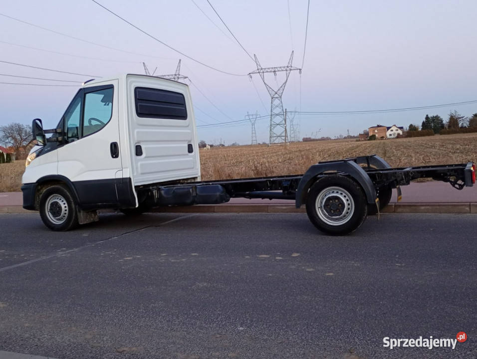 Iveco Daily 35S14 klima 3 osobowy pojedyńcze Chełm Śląski