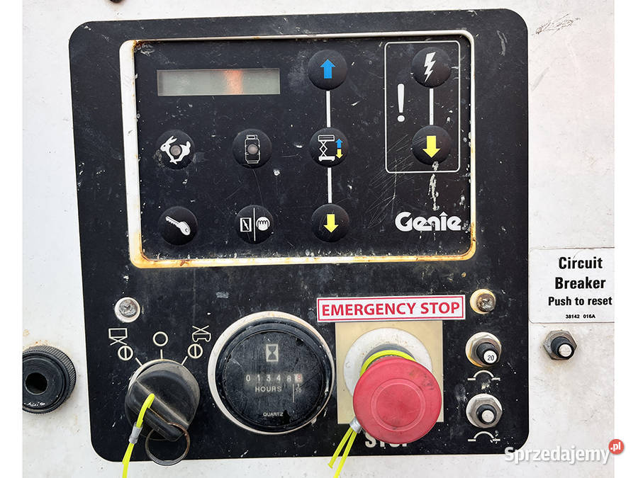 Zwyżka nożycowa terenowa Genie GS4069 RT 1412 m Rok produkcji 2014 Kęty