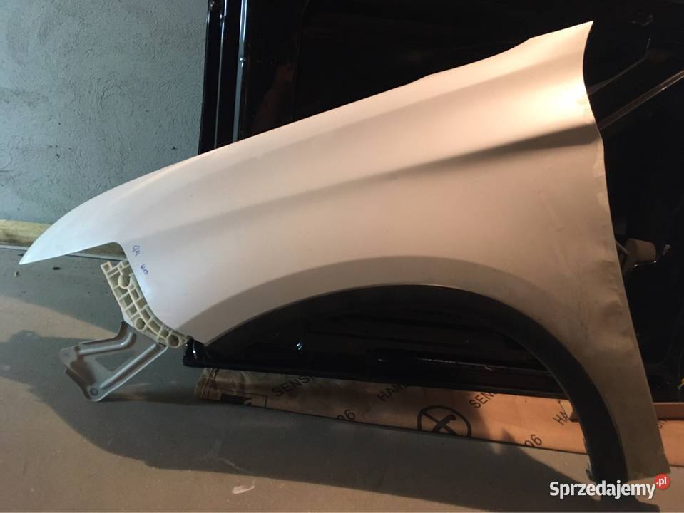 Outlander III Lift błotnik lewy łódzkie sprzedam