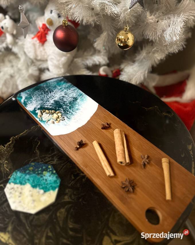 Deska do serwowania przekąsek zdobiona żywicą Wrocław