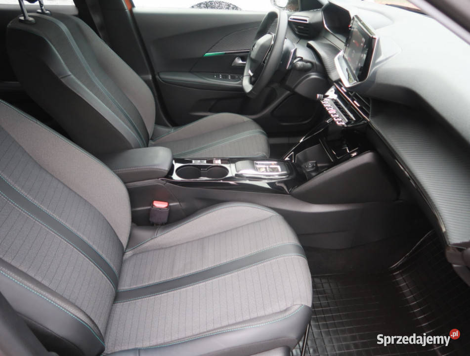 Peugeot 2008 12 PureTech SUV Katowice sprzedam