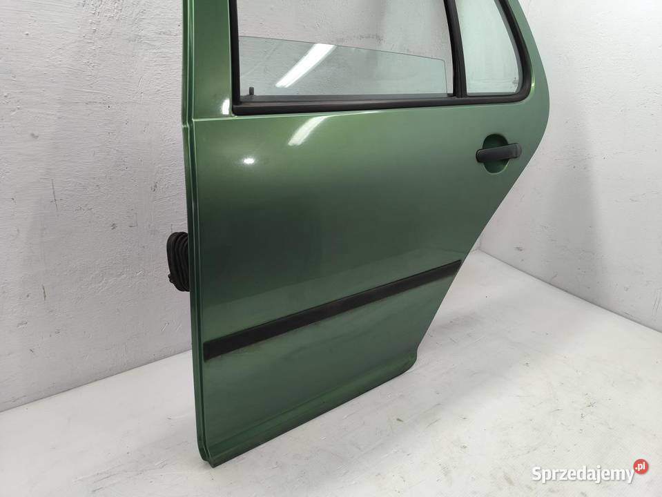 DRZWI LEWY TYŁ VW GOLF IV 14