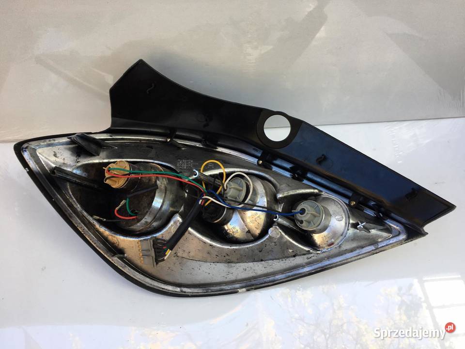 OPEL ASTRA 3 PRAWA LAMPA TYŁ Lampy tylne Ostroróg sprzedam