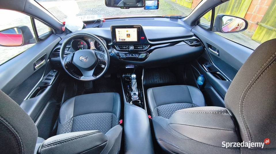 Toyota CHR Polski Salon 18 Hybryda EXECUTIVE